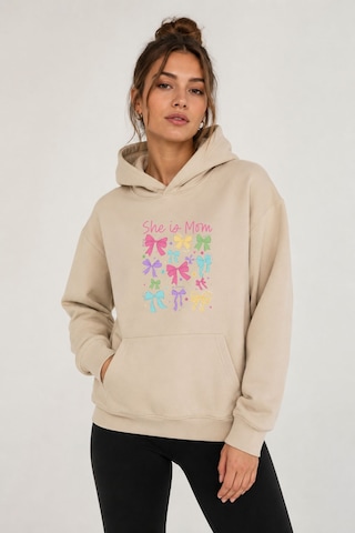 Herkesemoda Renkli Kurdeleler Baskılı Kapüşonlu 2 İplik Şardonlu Sweatshirt Bej