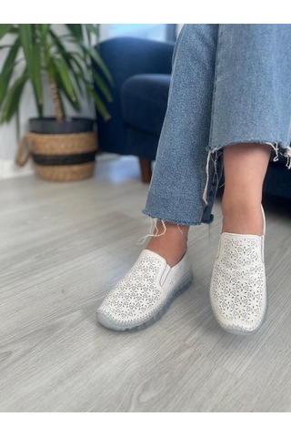 Beyaz Kadın Hakiki Deri Yumuşak Rahat Taban Sneaker Verry 001