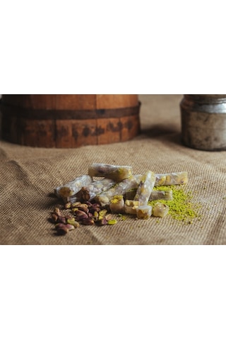 Görallar Ziya Efendi Antep Fıstıklı Sade Çekme Lokum 500 G