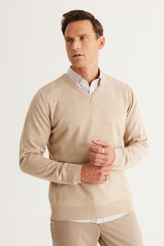 AC&Co / Altınyıldız Classics Altinyildiz Classics Erkek Bej Standart Fit Normal Kesim V Yaka Triko Kazak 4A4923100002BEJXXL Bej