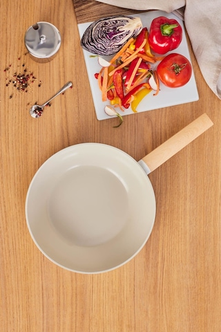 Karaca x Refika Swiss Crystal Almond Cream 28 Cm Wok Tava Ind