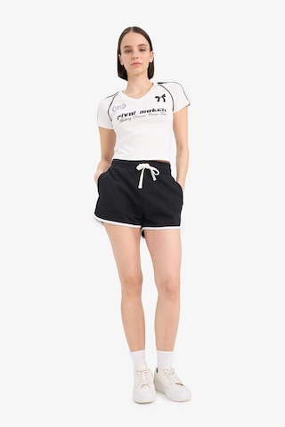 DeFacto Coool Regular Fit Esnek Belli Bağcıklı Kalın Kumaş Mini Şort A6224AX25SMBK81 Siyah