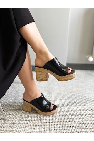 Asmi Shoes Kadın Siyah Rugan Deri Mantar Taban Ortopedik Platform Topuk Terlik