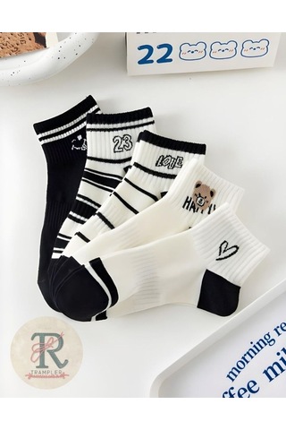 Trampler Karikatür Çizgili Harf Baskılı Kalp Desenli Kısa Kadın Patik Çorap 5 Çift Siyah - Beyaz