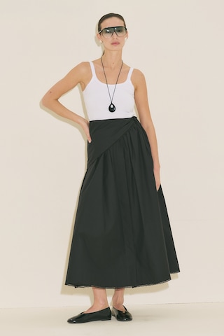 Manuka Önü Düğmeli Poplin Etek Siyah Ss26etk00001-01 Siyah