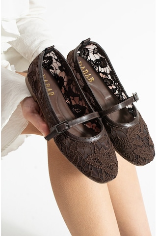 Dabab Shoes Merına Kadın Kahve Düz Babet Dantel Dokuma Çiçek Desenli Tokalı Düz Ayakkabı Kahverengi