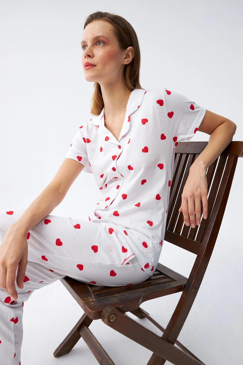 Akbeniz Kadın Beyaz Kırmızı Kalpli Önden Düğmeli Pijama Takımı Beyaz