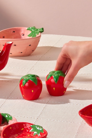 Karaca Strawberry Tuzluk Biberlik Kırmızı