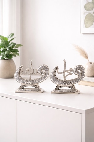 2 Li Biblo Seti Taş İşlemeli Gümüş Biblo Allah & Muhammed S.a.v Vav Ve Elif Figürlü Masa Üstü Biblo 18 Cm Gümüş