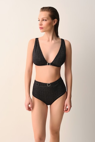 Suwen Montana V Kesim Üçgen Balensiz Bikini Üst Sb26515920920 Siyah