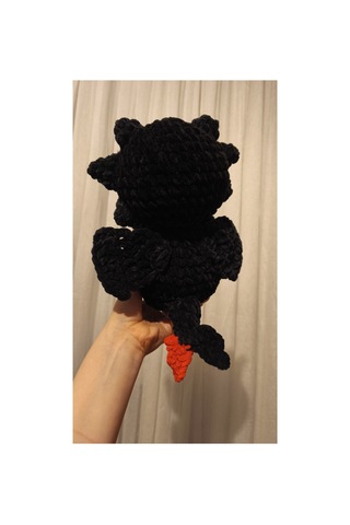El Yapımı Tek Parça Tığ İşi Peluş: Dişsiz Model 1 Amigurumi Çok Renkli