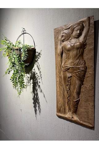 Store Roma Nın Sessiz Kızı Ahşap Oyma Tablo