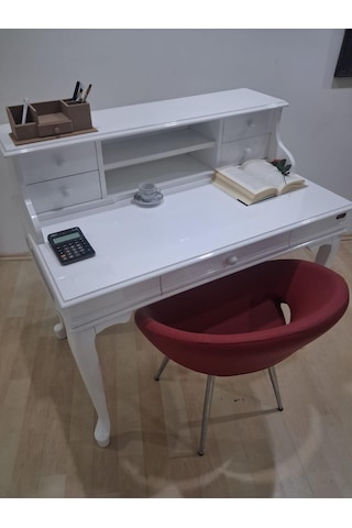 Çalışma Masa Sandalye 90658 Model Parlak Beyaz Lake Boyalı Masa Tombik Sandalye Suni Deri Beyaz