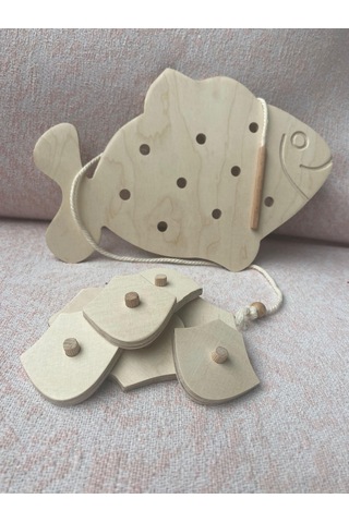 Montessori Beceri Temelli İpli Pullu Ahşap Balık