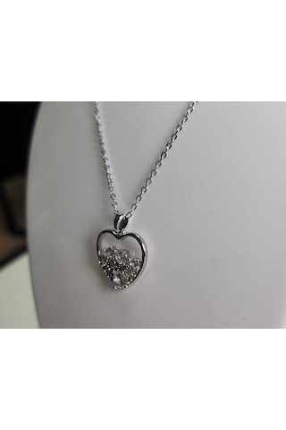 Uzel Taşlı Kalp Kolye