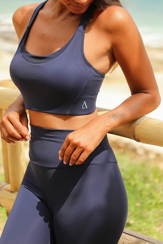 Sportive Lacivert Light Touch Toparlayıcı Etkili Sporcu Sütyeni Lacivert