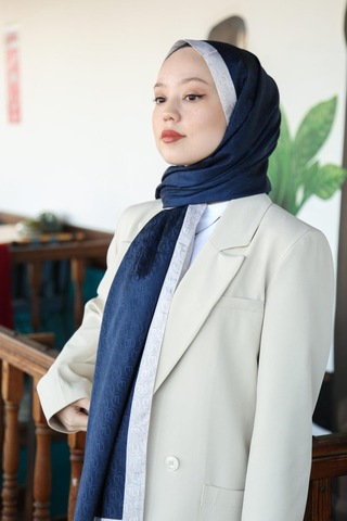 Premium Lux Original Monogram Şal İpek Vual, Yüksek Kalite, Hafif, Rahat, Şık, Tesettür, Shawl Lacivert Krem Şeritli