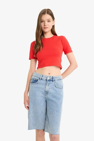 DeFacto Coool Fitted Crop Basic Düz Kırmızı Kısa Kollu Tişört F8924AX25HSRD1