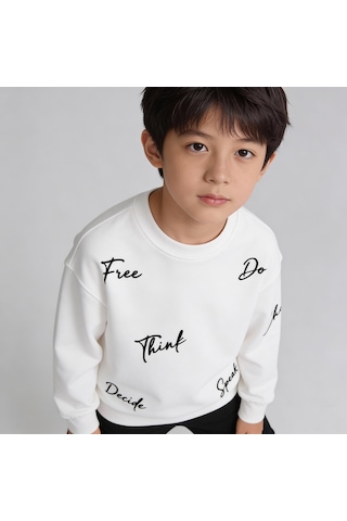 King-Brich Bisiklet Yaka Nakışlı Oversize Kalıp Çocuk Sweatshirt Beyaz