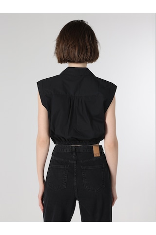Colin's Regular Fit Cepli Crop Siyah Kadın Kısa Kol Gömlek CL1063852_Q1.V1_BLK