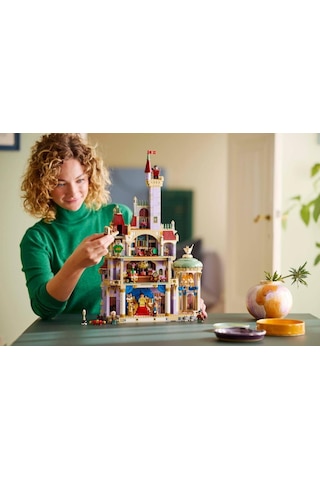 Lego 43263 Güzel Ve Çirkin Kalesi