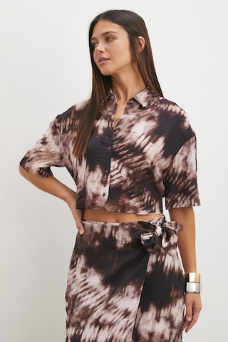 Uterpe Brown Mocha Tie Dye Cropped Shirt Bej