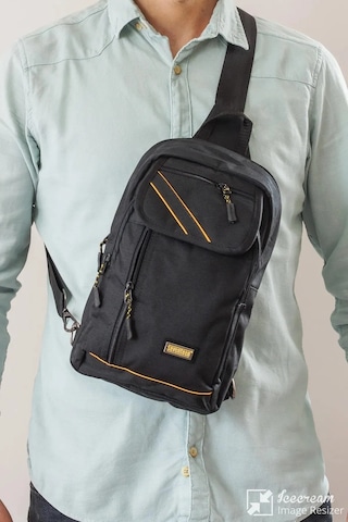 Çapraz Sırt Omuz Göğüs Su Geçirmez Askılı Unisex Siyah Çanta Siyah