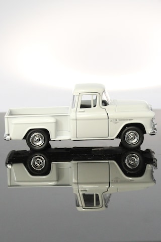 Toyaş 1955 Chevrolet Stepside Beyaz Kamyonet Çek Bırak Metal Model Oyuncak Araba 12 cm