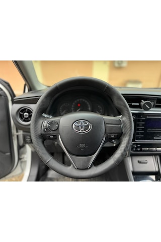 Toyota Corolla 2013-2018 Araca Özel Direksiyon Kılıfı Nokta Düz