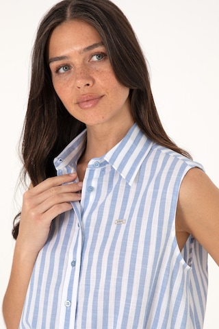 U.S. Polo Assn. Kadın Mavi Çizgili Kısa Kollu Gömlek 50306475-VR036