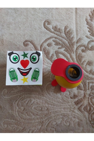 Şapkalı - Stickerlı Çim Adam Emoji