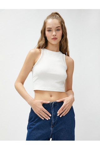 Koton Crop Atlet Halter Yaka File Detaylı Pamuklu Ekru 3sal30192ık 3SAL30192IK010
