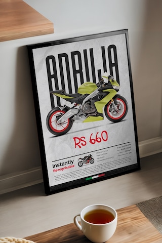 Aprilia Rs 660 Siyah Ahşap Çerçeveli Poster, Dekoratif Motosiklet Duvar Tablosu Çok Renkli