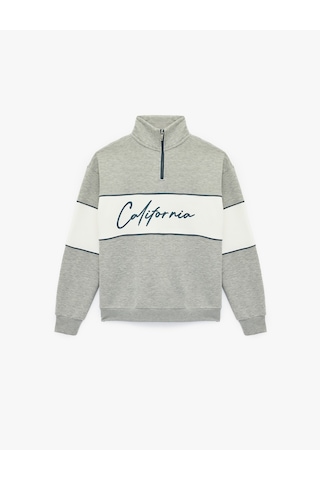 Koton Üç İplik Şardonlu Renk Bloklu Rahat Kalıp Yarım Fermuarlı Yaka Baskılı Sweatshirt Gri 7wam70018mk
