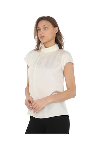 Yaka Drape Detaylı Saten Bluz 01-ekru