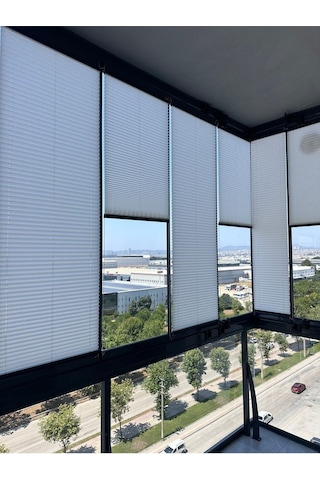 Blind-x Beyaz Plise Katlanır Cam Balkon Perdesi, Ofis Perdesi, Mutfak Perdesi, Salon Perdesi