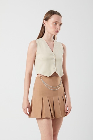 4155 Kadın Zincir Detay Pileli Mini Etek Vizon Vizon