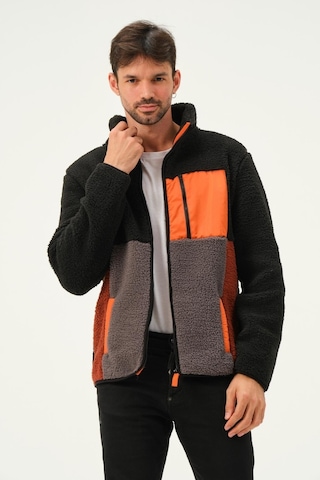 Erkek Dik Yaka Parçalı Polar Ceket Siyah