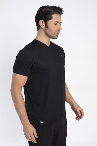 Crozwise 7136-10 Kare Petekli V Yaka Erkek Spor T-Shirt