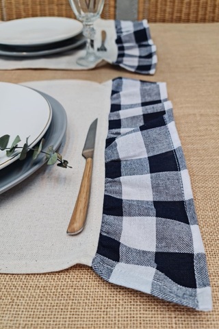 Amerikan Servisi Fırfırlı Retro 4 Lü Siyah