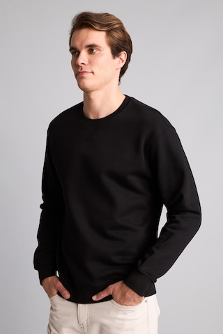 Defacto Pamuklu Regular Fit Basic Sweatshirt E8339ax26aubk81 Siyah-bk81