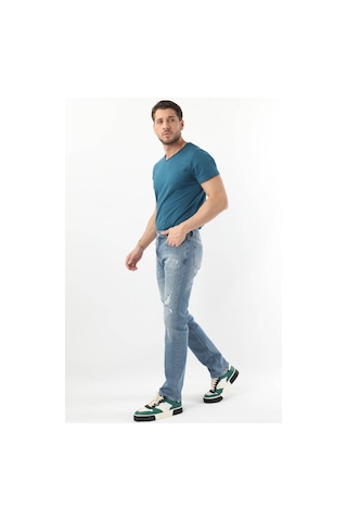 Erkek Dizi Yırtık Regular Fit Jean Pantolon Mavi 001