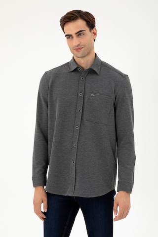 U.S. Polo Assn. Erkek Açık Gri Comfort Fit Cepli Örme Gömlek 50306264-VR001