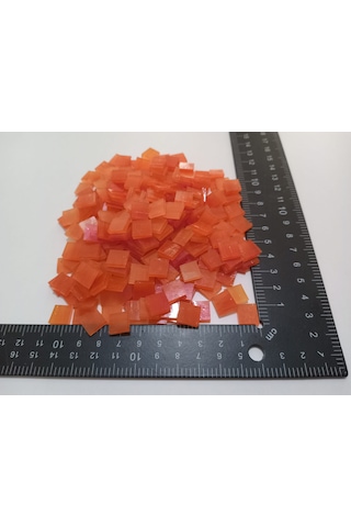 Koyu Turuncu Kare Vitray Cam Mozaik Taşı - Sanatsal Mozaik Çalışmalarınız İçin Yaklaşık 10 X 10 Mm