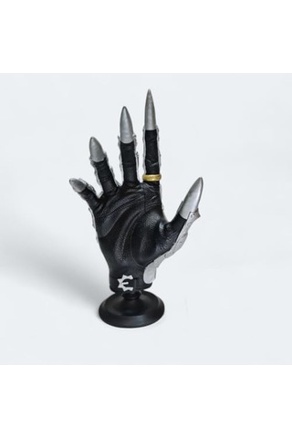 Efendisi : Sauron'un Eli