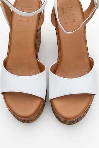Luvishoes Luvi Shoes Elsıe Beyaz Cilt Hakiki Deri Kadın Dolgu Topuklu Sandalet Beyaz