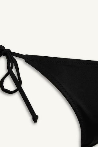 Defacto İpli Siyah Kadın Bikini Altı T3670az/bk81