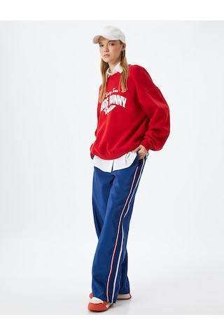 Koton Bugs Bunny Oversize Sweatshirt Arkası Baskılı Şardonlu Lisanslı Kırmızı 5wal10608ık Kırmızı