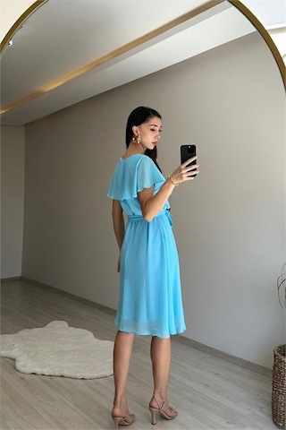 Neşeli Butik Kadın V Yaka Kuşaklı Mini Şifon Elbise Nm007 Bebe Mavisi