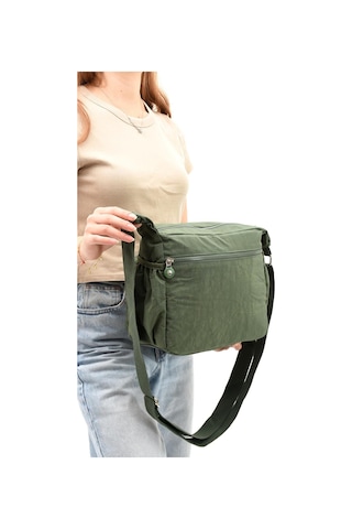 Çapraz Askılı Ultra Hafif Çok Cepli Bayan Omuz Çantası Yeşil Model: 571-6d - Yeşil